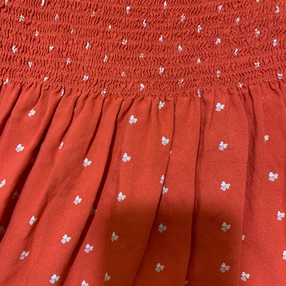 Beautiful off the shoulder,comfortable top.Orange & White. - Picture 3 of 5